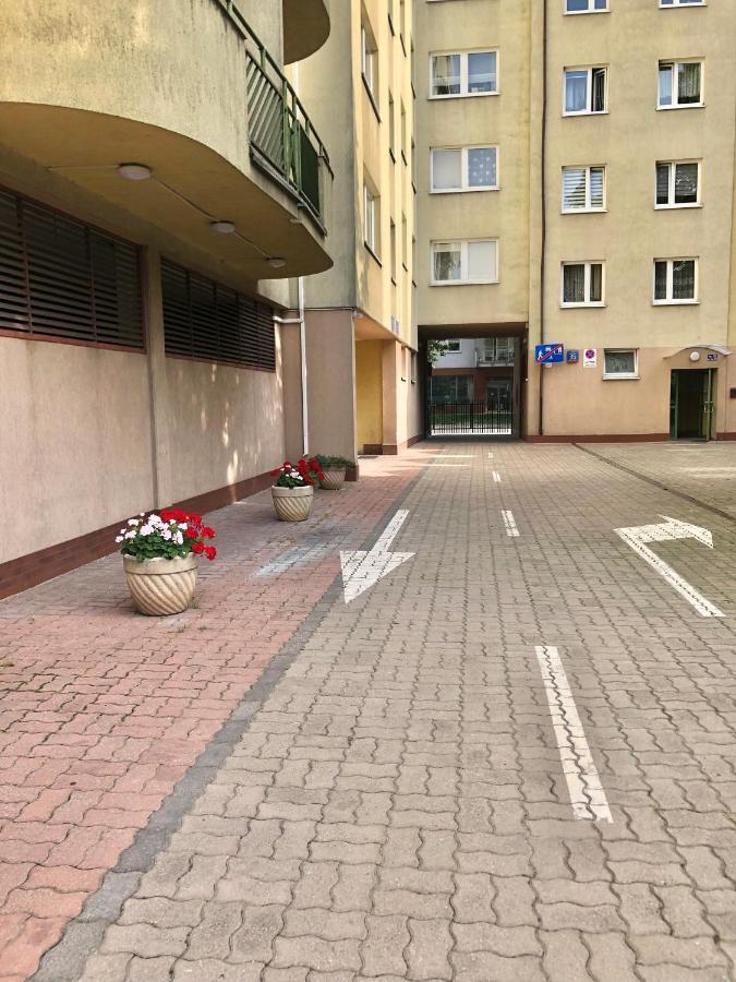 Zwykle Mieszkanie Na Wilenska, Trzy Przystanki Do Starego Miasta,Dwa Przystanki Do Szpitala Praskiego Βαρσοβία Εξωτερικό φωτογραφία
